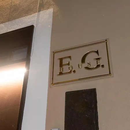 Eg House Bed & Breakfast *